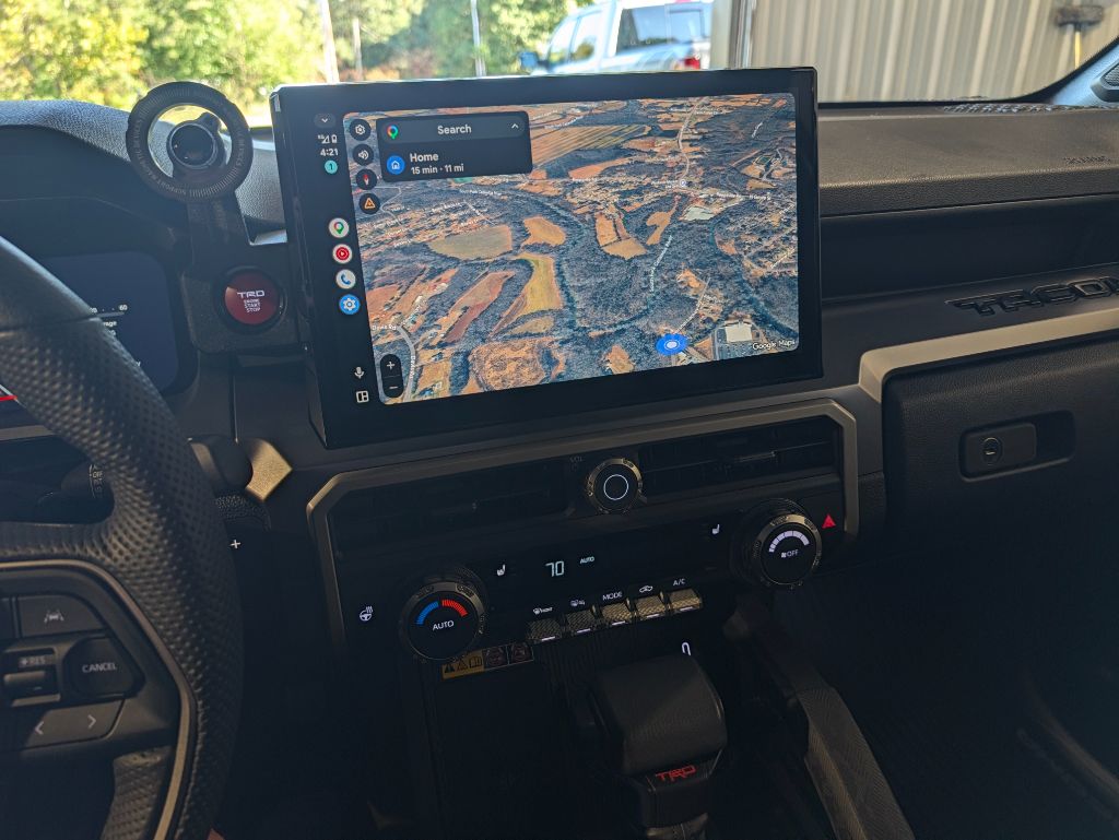2025 Toyota Tacoma TRD Off Road - Photo 10