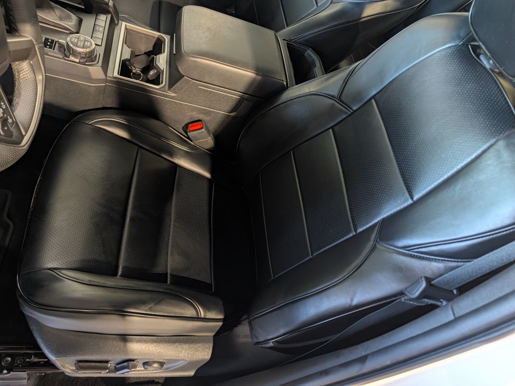 2025 Toyota Tacoma TRD Off Road - Photo 8