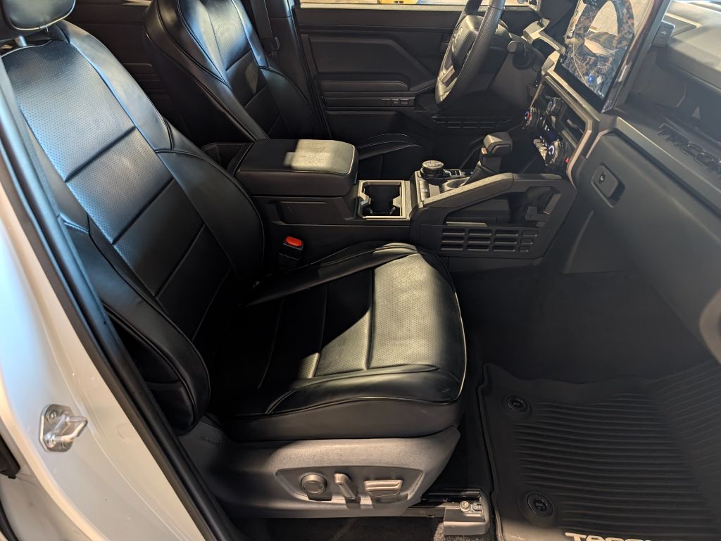2025 Toyota Tacoma TRD Off Road - Photo 20